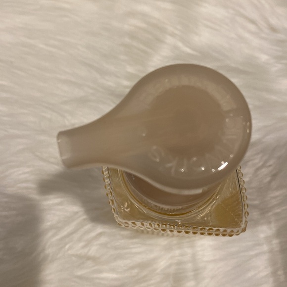 ‘Cream’ Vertical Lines Gentle & Clean Foaming Hand Soap Dispenser by BBW, NWTag - Picture 6 of 7